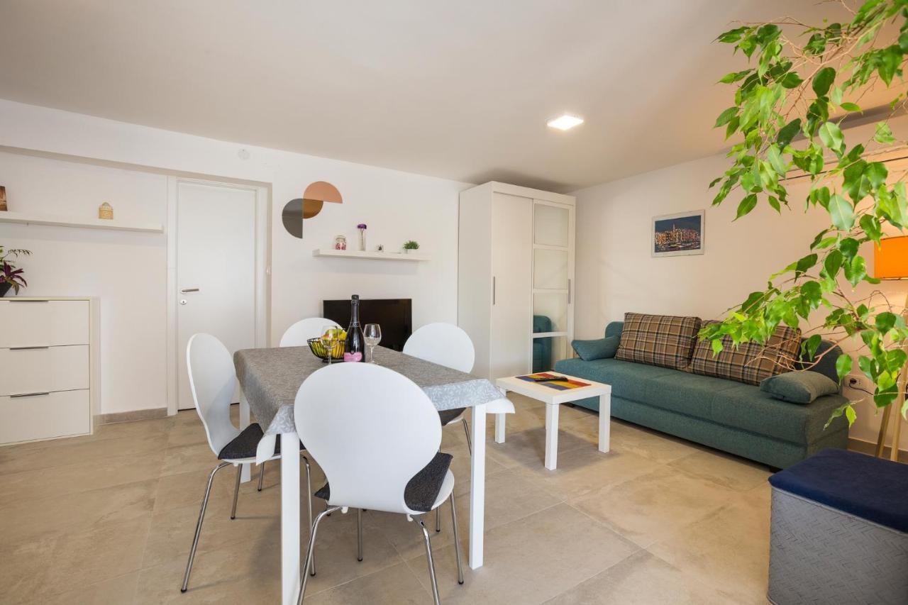 Apartaments Punta Relax Umago Exterior foto